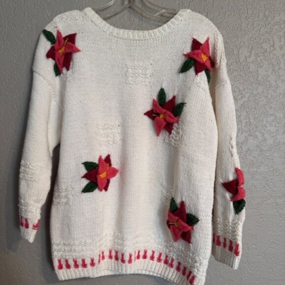 Jennifer Reed Sweaters - Vintage Jennifer Reed Hand-Knit Christmas Sweater – Poinsettia Floral  SMALL